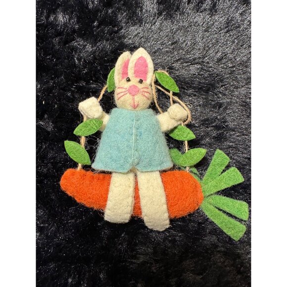 Handcrafted Felt Bunny Ornament With Carrot & Leaf Design - Picture 1 of 9